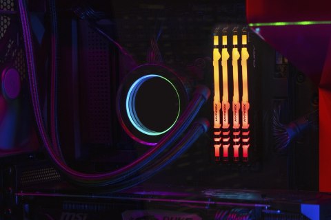 KINGSTON HyperX FURY RGB DDR4 4x32GB 2400MHz CL15