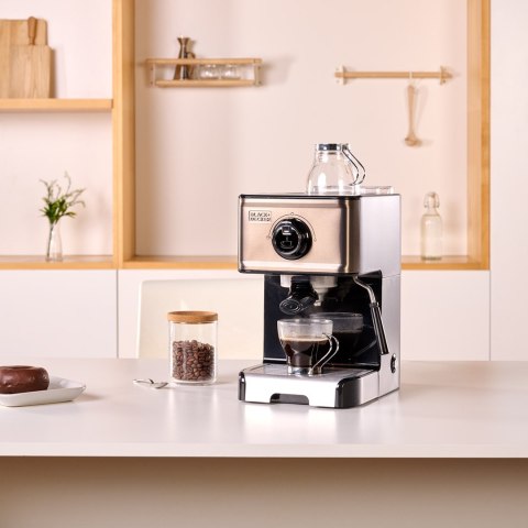 Ekspres ciśnieniowy kolbowy Black+Decker BXCO1200E (1200W)