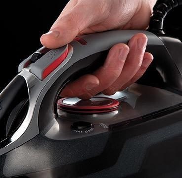 Żelazko Russell Hobbs 20630-56(3100W /czarny)