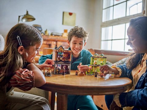 LEGO HARRY POTTER 76452 QUALITY QUIDDITCH™ SUPPLIES & ICE CREAM