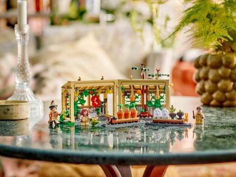 LEGO HARRY POTTER 76445 HOGWLEGO ARTS™ CASTLE: HERBOLOGY CLASS