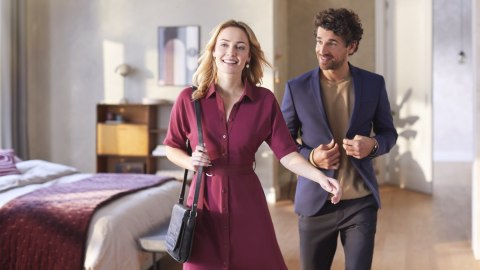 Parownica do ubrań PHILIPS GC 800/80