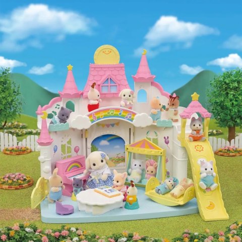 Sylvanian Families Przedszkole Kolorowe Sunny Castle Nursery 5743 p6