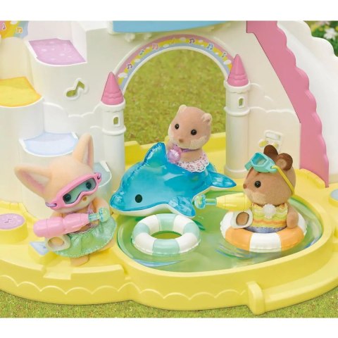 Sylvanian Families Przedszkole Zabawa w basenie Baby Trio 5749 p6